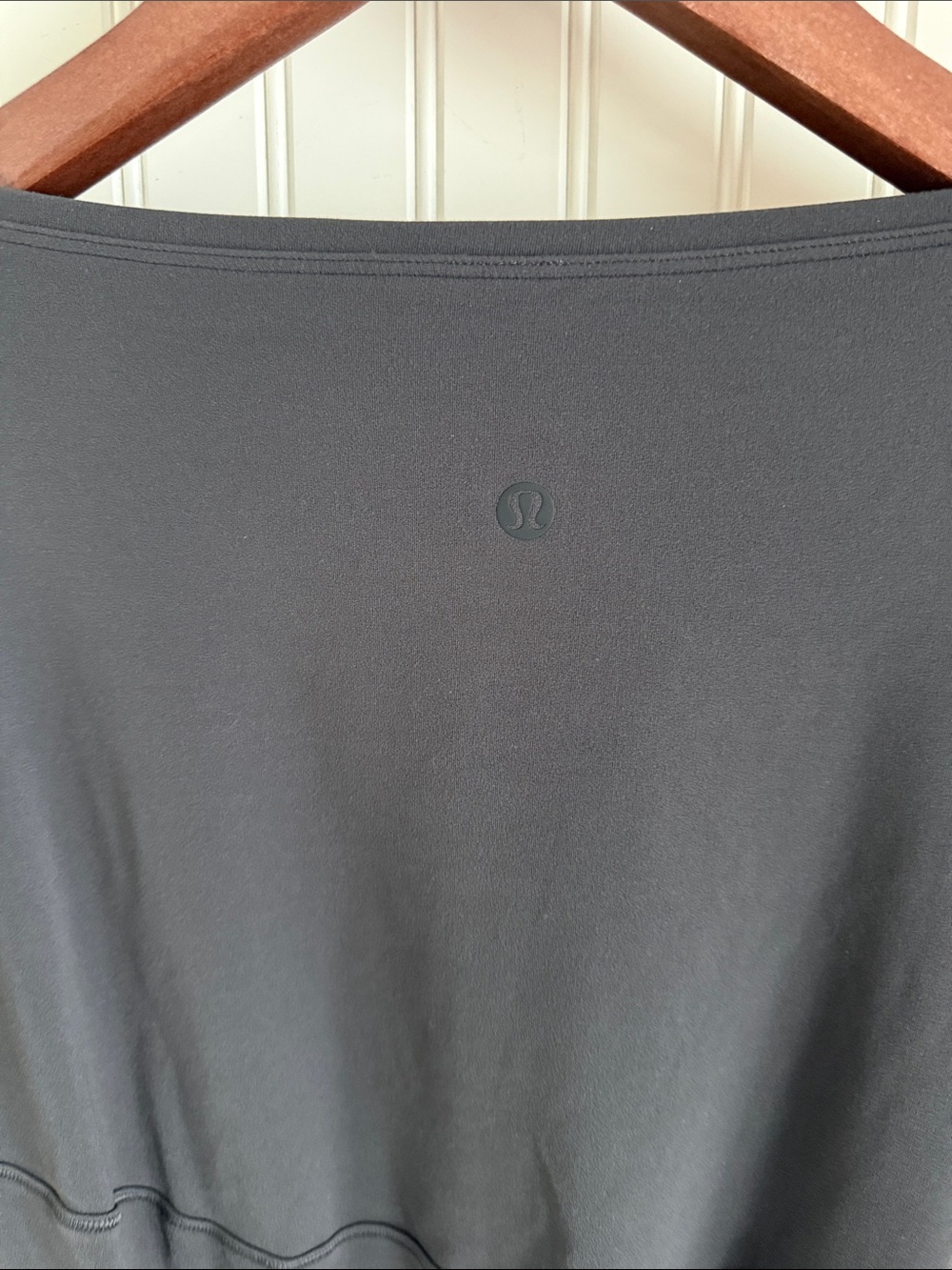 Lululemon Back in Action Short Sleeve T-Shirt *Nulu
Graphite Grey - Picture 6 of 7